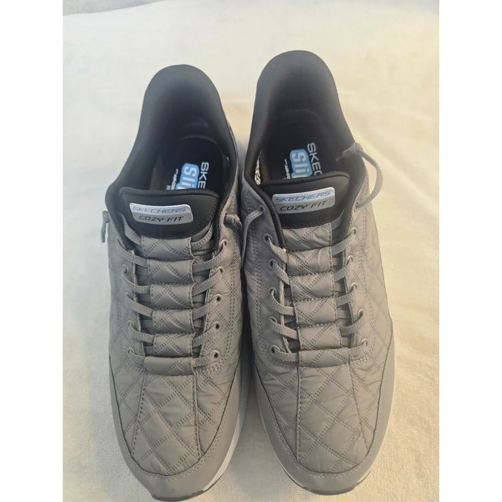 Skechers like new